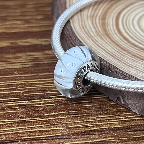 Murano Glass White Bead Charm - Picture 2 of 5